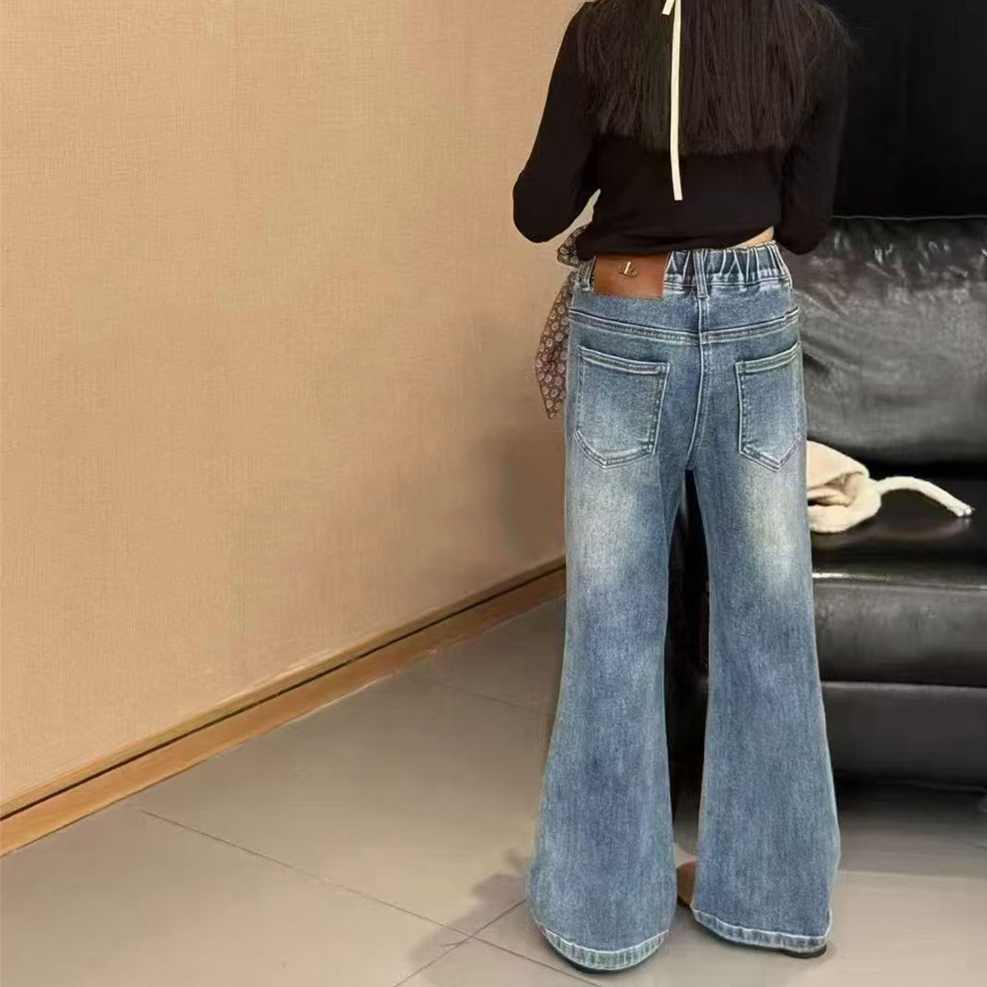 女童显瘦微喇牛仔裤2025秋冬新款中大童时尚百搭喇叭裤儿童装裤子