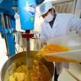 Shandong Siaomi Budcakes Budakes РУКА теперь приготовите удобную еду, открывайте сумку и съешьте ее.