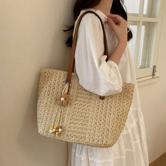 Woven Tote Bag Beach Vacation Straw Bag Shoulder Bag
