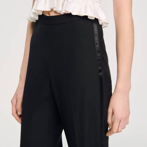 季末6折SANDRO2025秋冬新款女装法式休闲黑色简约微喇休闲裤长裤 - 图2