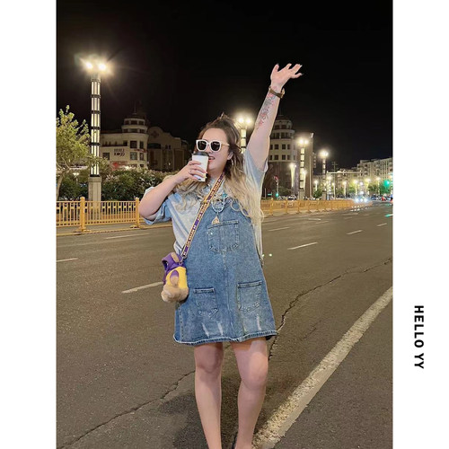 HELLOYY特大码女装夏装胖mm背带裙减龄显瘦牛仔裙220斤遮肉裙子夏 - 图1