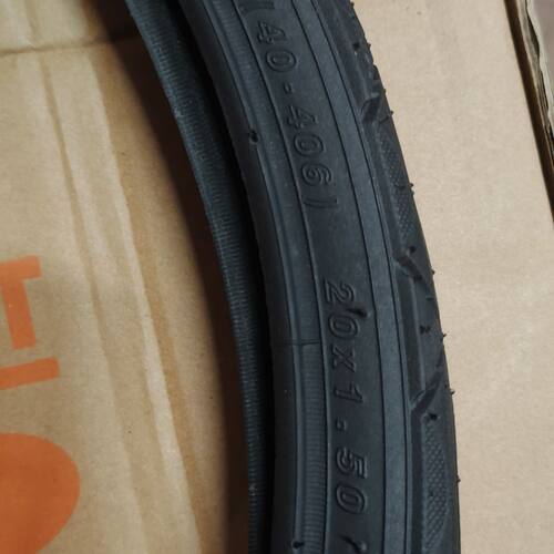 20寸X1.50折叠小轮自行车轮胎20*1.50P18公路车内外胎20寸40-406 - 图0