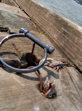 螺丝复古金属质感手环