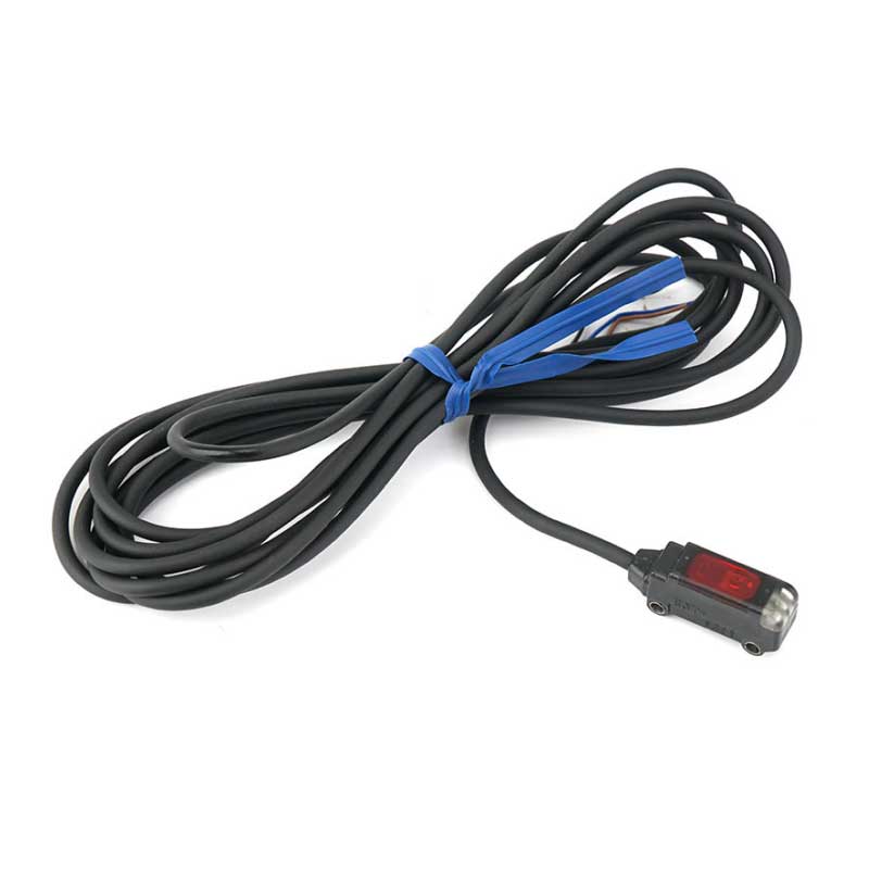 原装日本负载短路保护光电传感器回归反射型无M.S.R功能E3T-SR41 - 图3