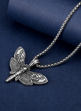 沉默的羔羊骷髅飞蛾吊坠朋克风男士ins钛钢项链嘻哈跨境饰品