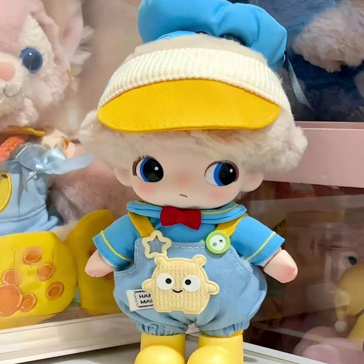 现货DIMOO WORLD唐老鸭毛绒挂件娃娃衣服小黄帽子背带裤套装着替,淘宝优惠券,粉丝福利购,淘宝优惠卷