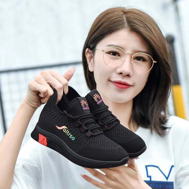 一件黑色厨房上班工作鞋软底老北京布鞋女春秋季妈妈鞋运动鞋