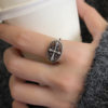 Niche cool retro oval hollow pattern cross ring for women new flower cross opening adjustable