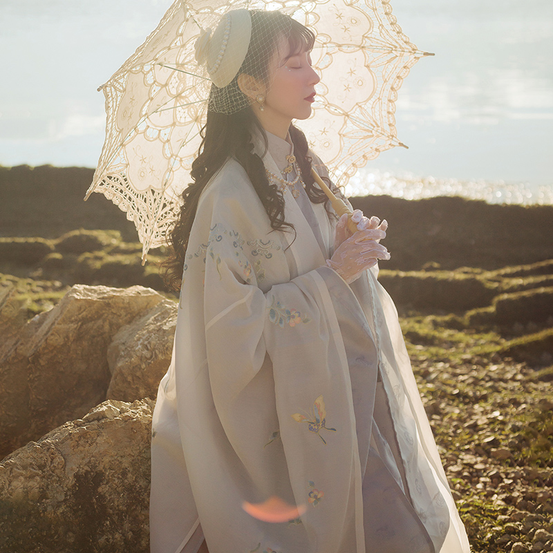 重回汉唐旗舰店重回汉唐万物有灵 风唽原创正品中国风汉服女披风大袖衫单件春夏1