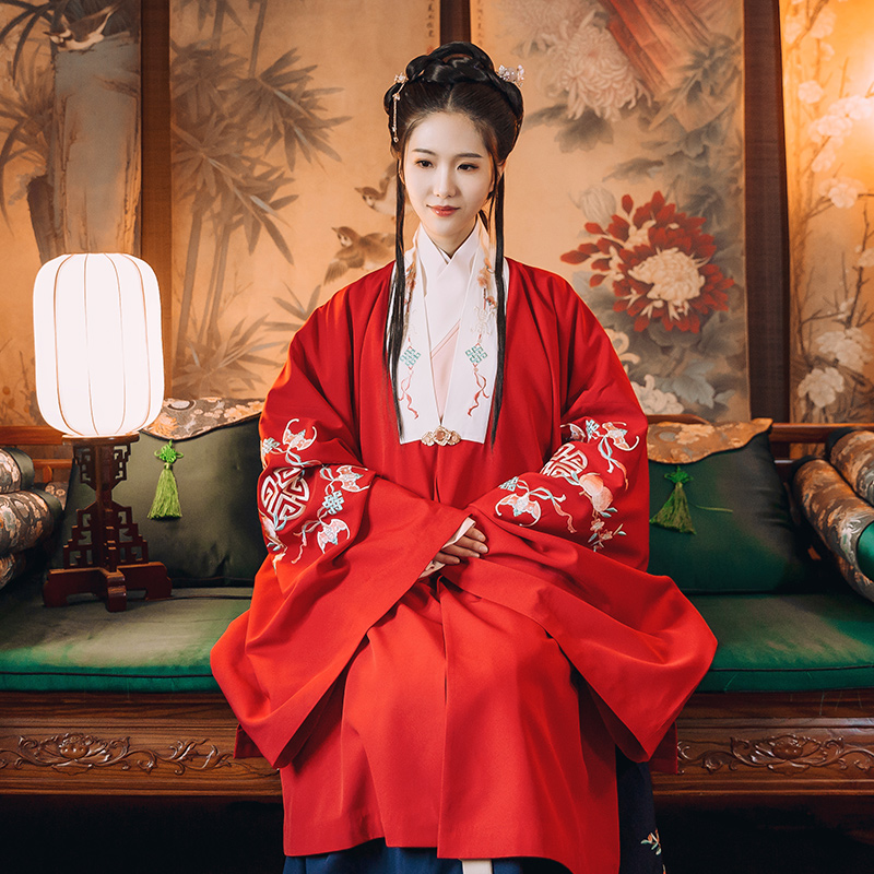 重回汉唐旗舰店重回汉唐汉服女四季平安传统红色明制披风中国风日常款秋冬季外套1
