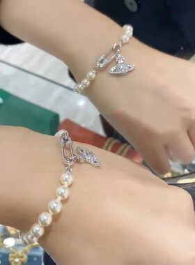 百搭珍珠手链女镶钻土星吊坠回形针别针星球手环高级感轻奢简约