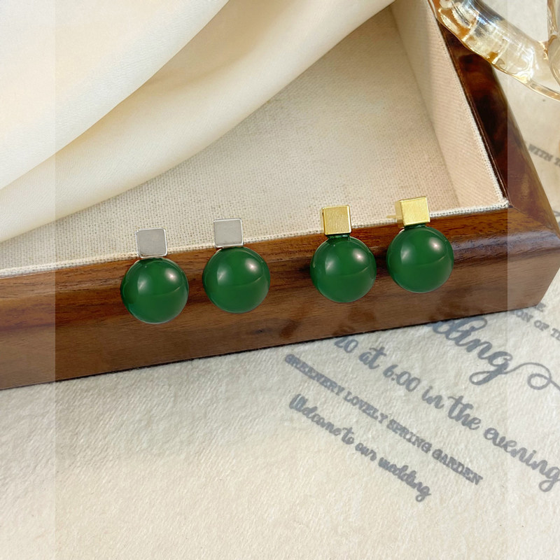 国风绿色耳钉女款新中式高级感旗袍马面裙耳环古风清冷感耳坠耳饰,淘宝优惠券,粉丝福利购,淘宝优惠卷