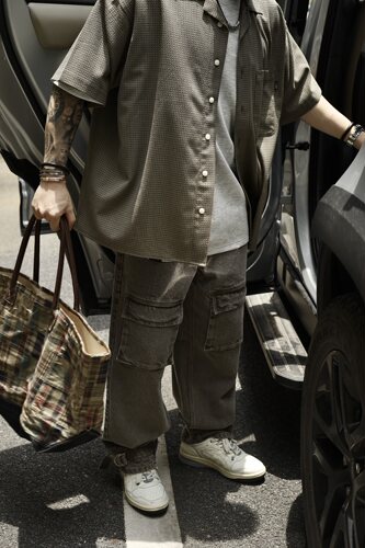 Gnomes lab 24SS抗皱免烫轻薄格纹泡泡纱刺绣短袖衬衫 - 图1