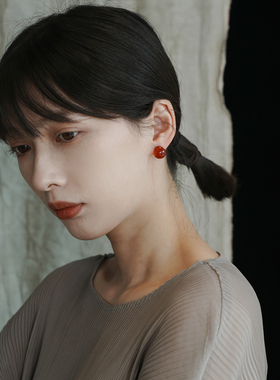 L.Bardeen紫/白玉髓红玛瑙耳钉女