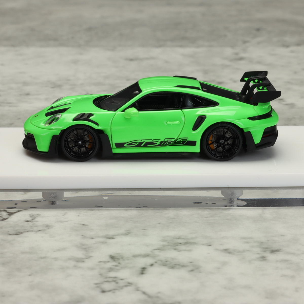 Fuelme 富美 1:64 保时捷 911 GT3 RS 绿色 树脂汽车模型 - 图0