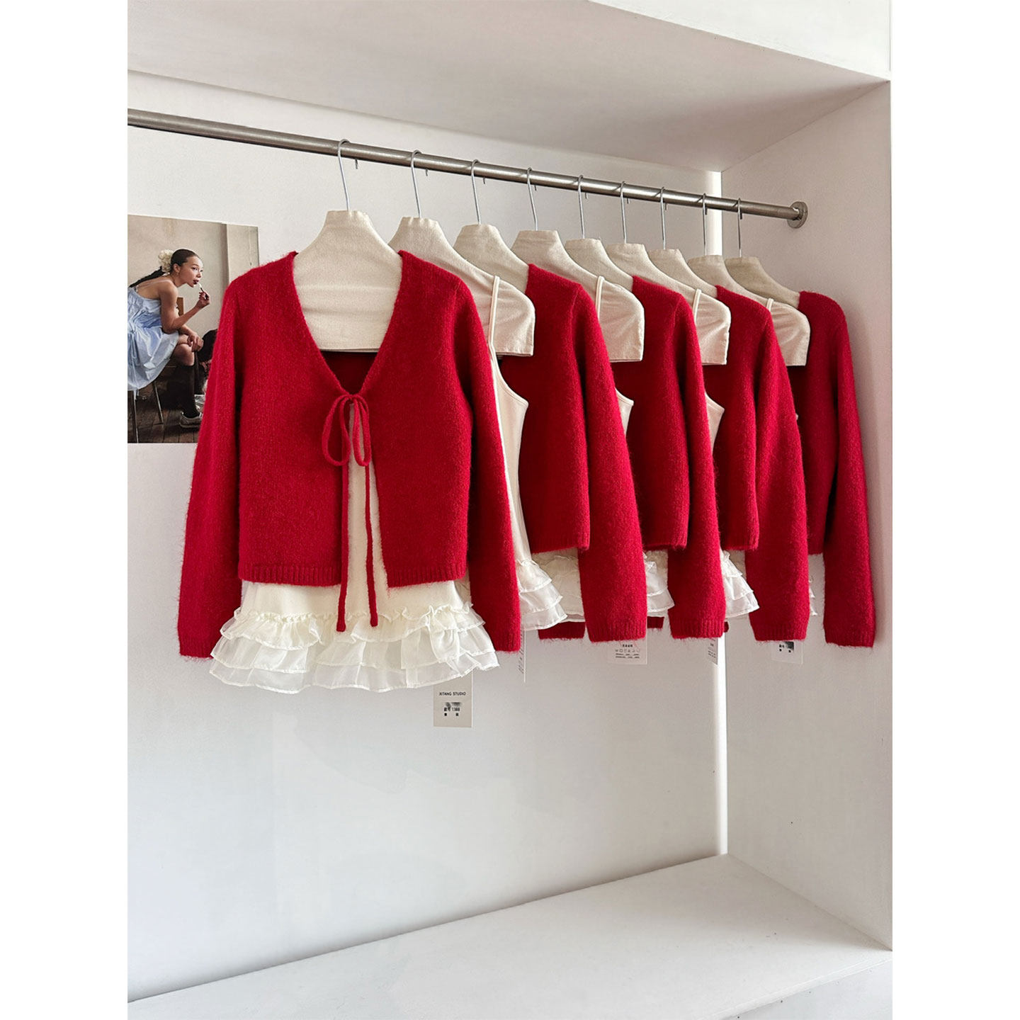 韩系氛围感红色毛衣针织开衫内搭磨毛荷叶边打底吊带春季两件套装,淘宝优惠券,粉丝福利购,淘宝优惠卷