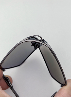 中国空勤飞行员太阳镜偏光方框墨镜防紫外线可弯曲钛合金高档墨镜