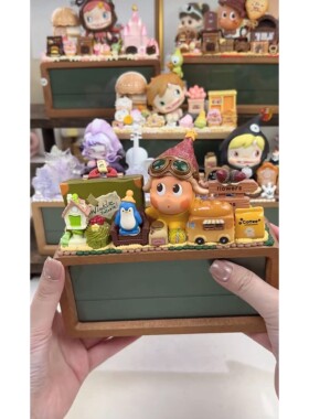 泡泡玛特星星人奶油胶闹钟摆件可爱高级感生日礼物送女生闺蜜礼品