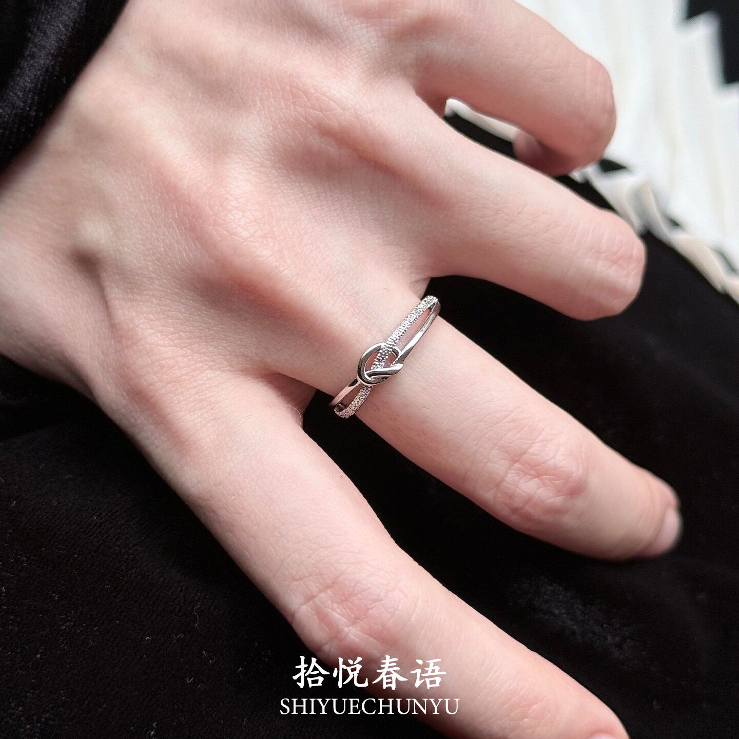 Silver Gypsophila Knotted Plain Ring for Women