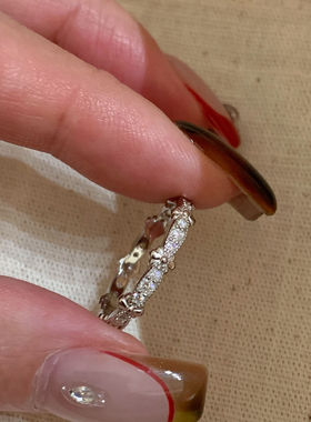 银色闪钻蕾丝鸢尾花戒指女