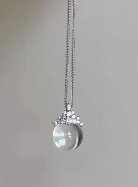 闪钻白水晶皇冠吊坠项链