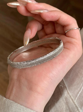 银色四叶花手链女款气质锁骨链女