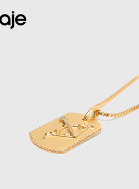Maje2025秋冬款女士法式时尚气质金色射手座四叶草元素吊坠项链