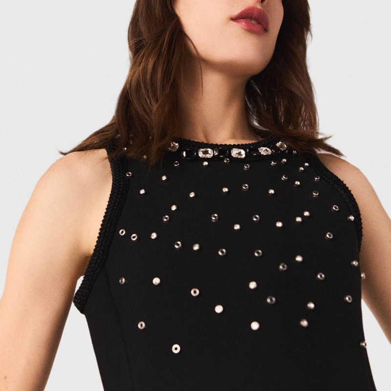 Maje2025秋冬新款女装法式时尚领口仿钻装饰无袖短款针织连衣裙,淘宝优惠券,粉丝福利购,淘宝优惠卷