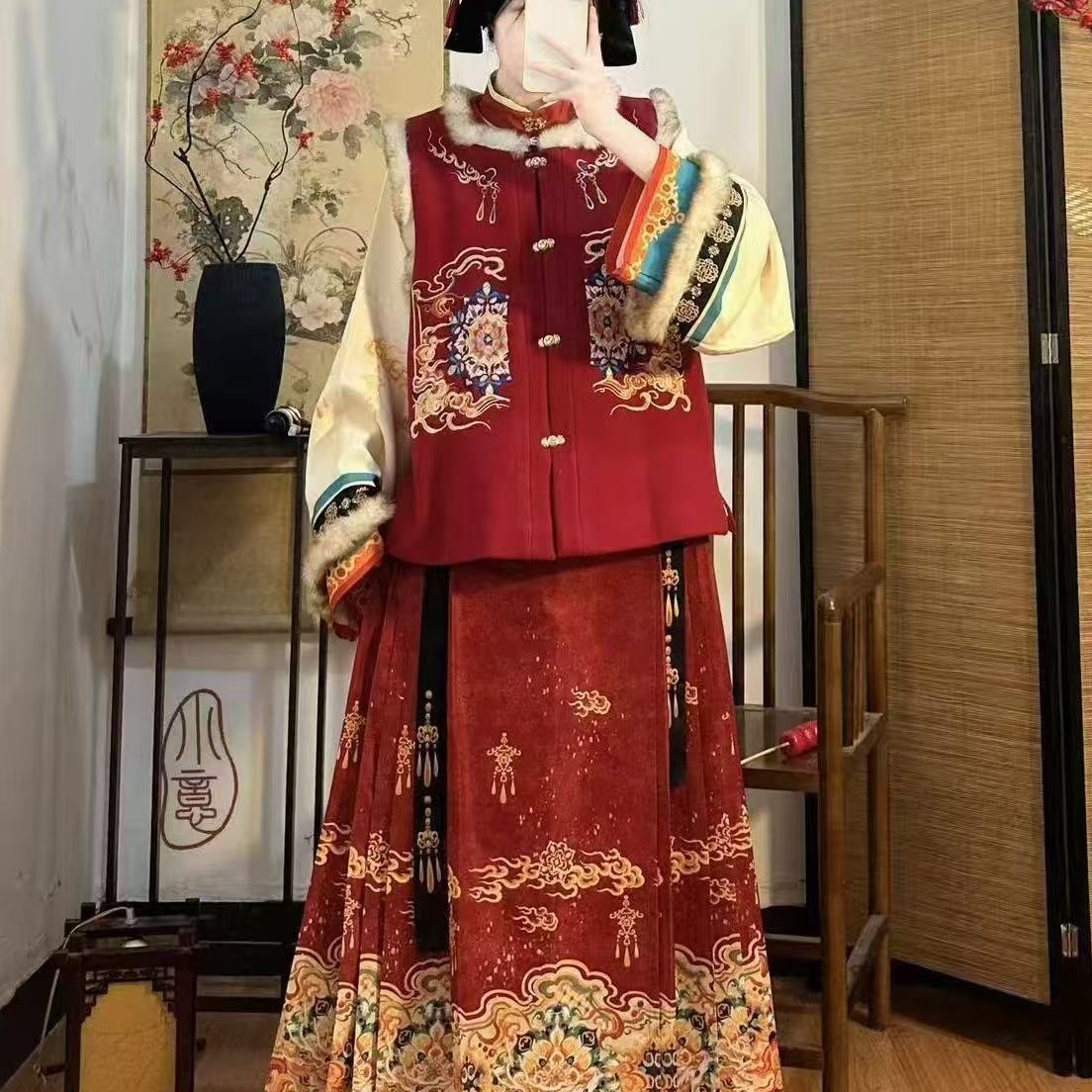 冬季大码汉服女200斤胖mm加绒加厚比甲马面裙套装明制显瘦拜年服 - 图0