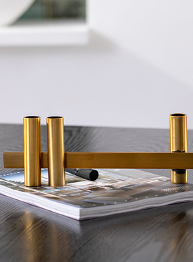 金色几何烛台，极简现代风，客厅