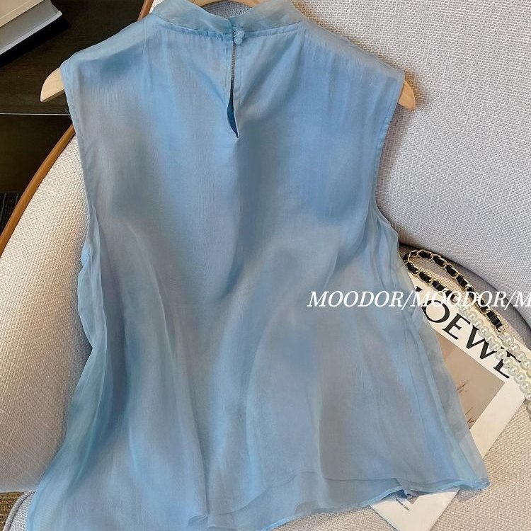 新中式国风重工刺绣马甲背心女夏季设计感立领盘扣宽松小开衫上衣 - 图2