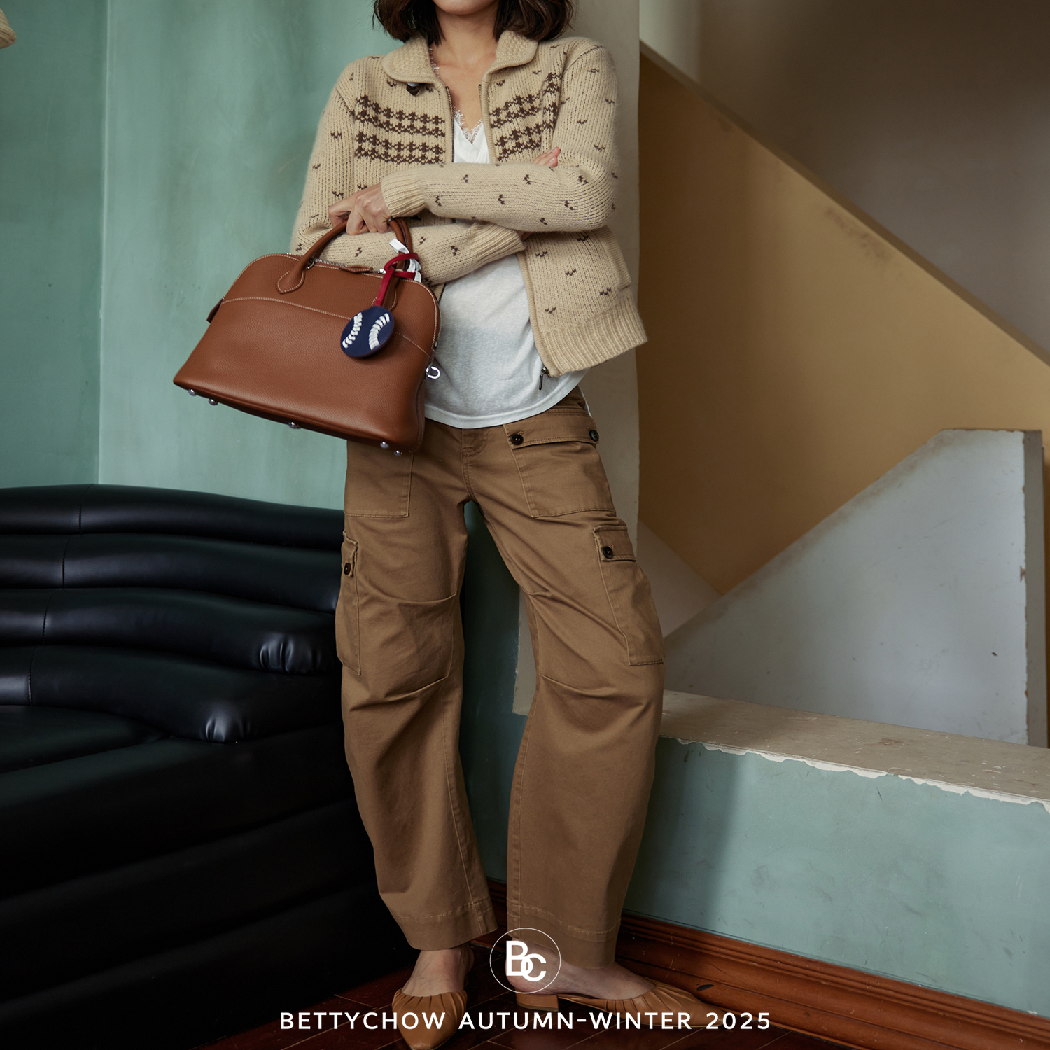 Bettychow 费尔岛花纹驼色系羊毛雪花大毛衣开衫秋冬长袖休闲外套 - 图1