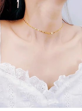 2025年新款超闪镀24K金色嘴唇项链女ins叠戴百搭时髦仿黄金锁骨链