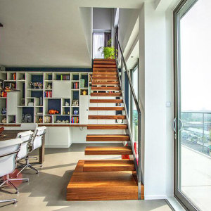 悬浮楼梯整体别墅家用室内现代简直梁旋转约复式钢木定制楼梯DIY