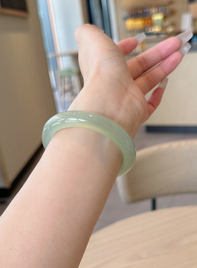 晴水色媲美真玉镯子冰种高级