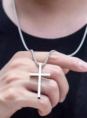 跨境欧美新款光面十字架项链男钛钢百搭长款十字架吊坠毛衣链配饰