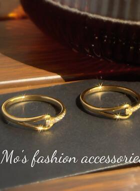 钛钢戒指个性特点情侣戒指