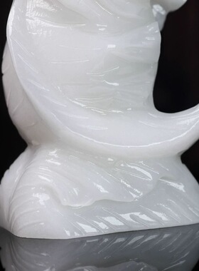 白玉招财鳌头鱼化龙摆件