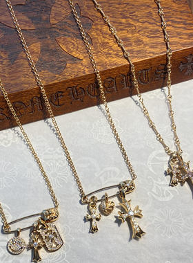 欧美高级泰银别针笑脸十字架项链