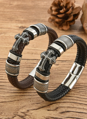 王嘉尔痞帅黑武士十字架皮手环