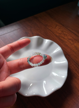 天然a货翡翠飘花小花戒指素圈冰蓝水小米珠戒圈玉戒简约简约指环