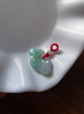 天然a货翡翠玉石锁骨链成人儿童双面飘绿祥云锁吊坠手机包挂件饰