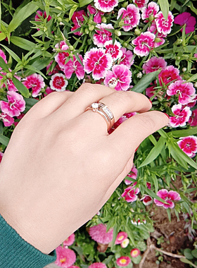 日韩潮流钛钢食中指镀女皇冠戒指