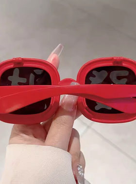 搞怪时尚发财新年拍照道具太阳眼镜红色方框可翻盖凹造型墨镜百搭