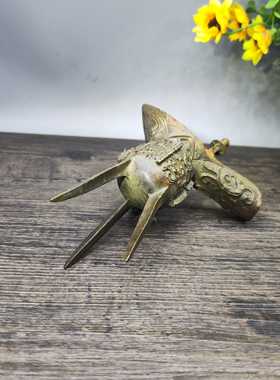 古玩杂项收藏仿古器龙凤呈祥酒杯复古三足爵杯酒樽仿铜器摆件