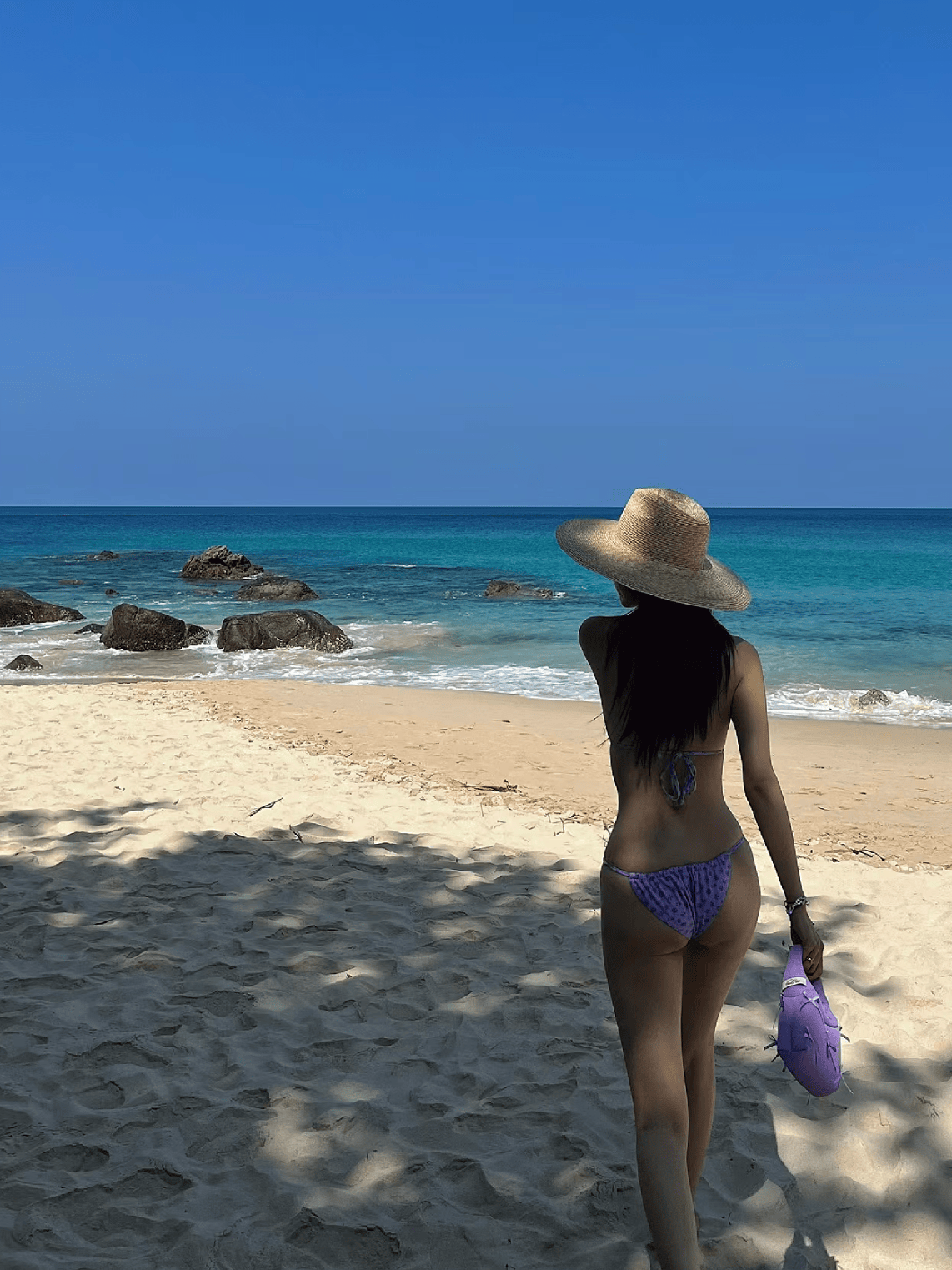 克罗心印花泳衣女性感纯欲风三点式比基尼带胸垫显白挂脖辣妹沙滩 - 图3