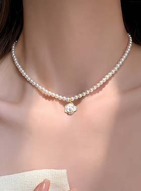 轻奢气质山茶花锁骨链