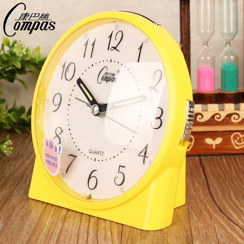 康巴丝闹钟带亮灯音乐石英钟表儿童学生闹钟卧室座钟普通静音包邮