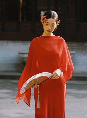 新娘婚纱礼服雪纺抹胸披肩遮手臂一字肩坎肩围脖纱高级感小众造型