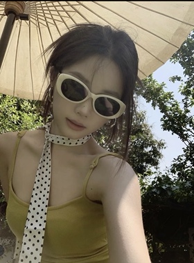 椭圆白框墨镜欧美凹造型太阳镜拍照女大脸猫眼防晒高级感ins显瘦